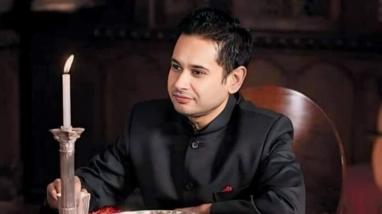 Pradyot kishore manikya