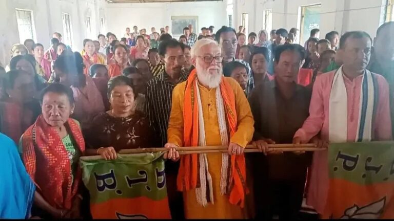 জনজাতি মহলে বিরূপ প্রতিক্রিয়া !বিজেপির মন্ত্রিসভায় যোগদানের পরই ভাঙ্গন শুরু মথার