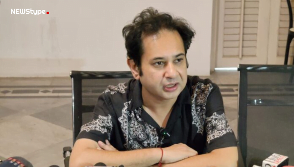 pradyot manikya