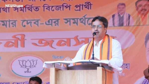 DR MANIK SAHA