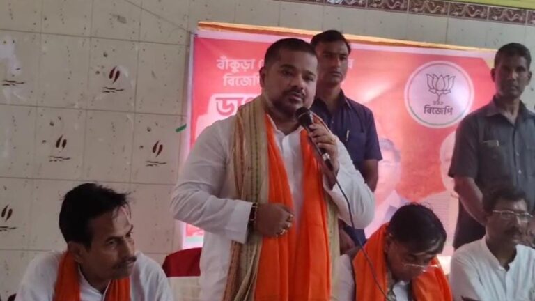 জনগণের অধিকারকে খর্ব করে পশ্চিমবঙ্গে চলছে পিসি-ভাইপোর তুষ্টিকরণের রাজনীতি : সুশান্ত