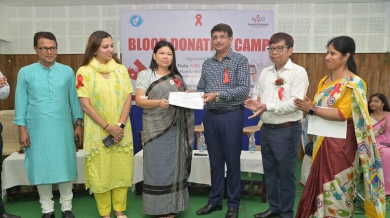 স্বাস্থ্য ও পরিবার কল্যাণ দপ্তরের উদ্যোগে রক্তদানে এগিয়ে আসতে আহ্বান: মন্ত্রী সান্তনা চাকমা