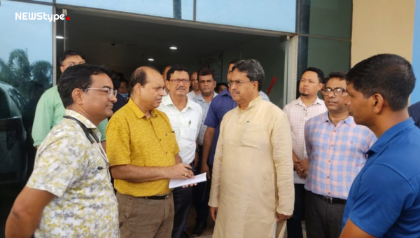 মুখ্যমন্ত্রী ডাঃ মানিক সাহা
