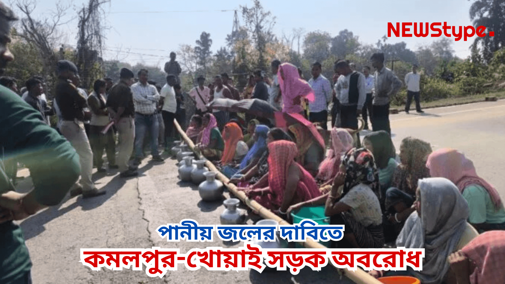 Locals blocked Amarpur-Khowai road in demand of Drinking Water